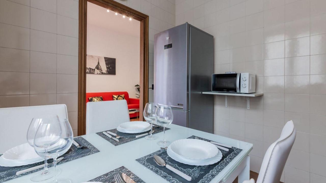Porta Nuova Centro Elegante Suite Con Wifi تورينو المظهر الخارجي الصورة
