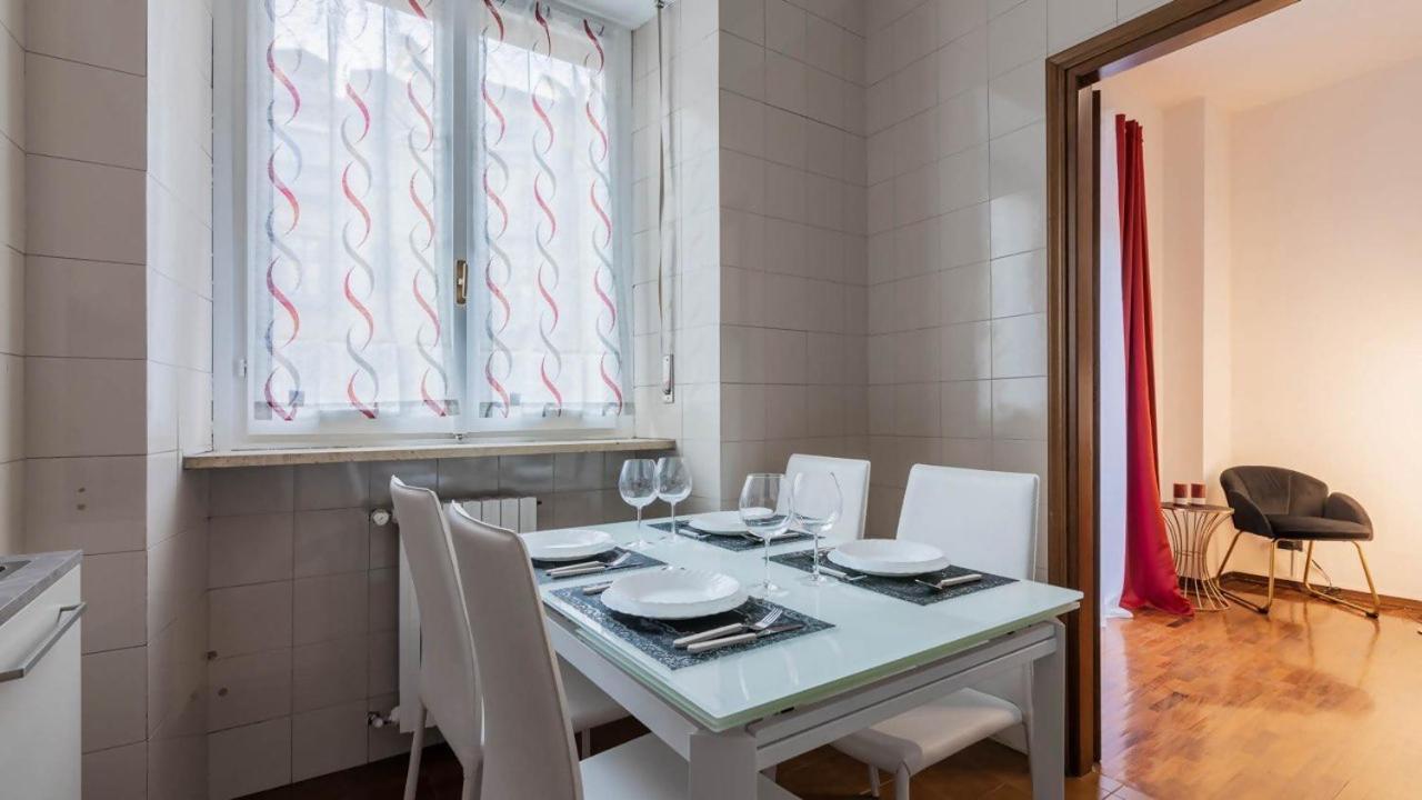 Porta Nuova Centro Elegante Suite Con Wifi تورينو المظهر الخارجي الصورة