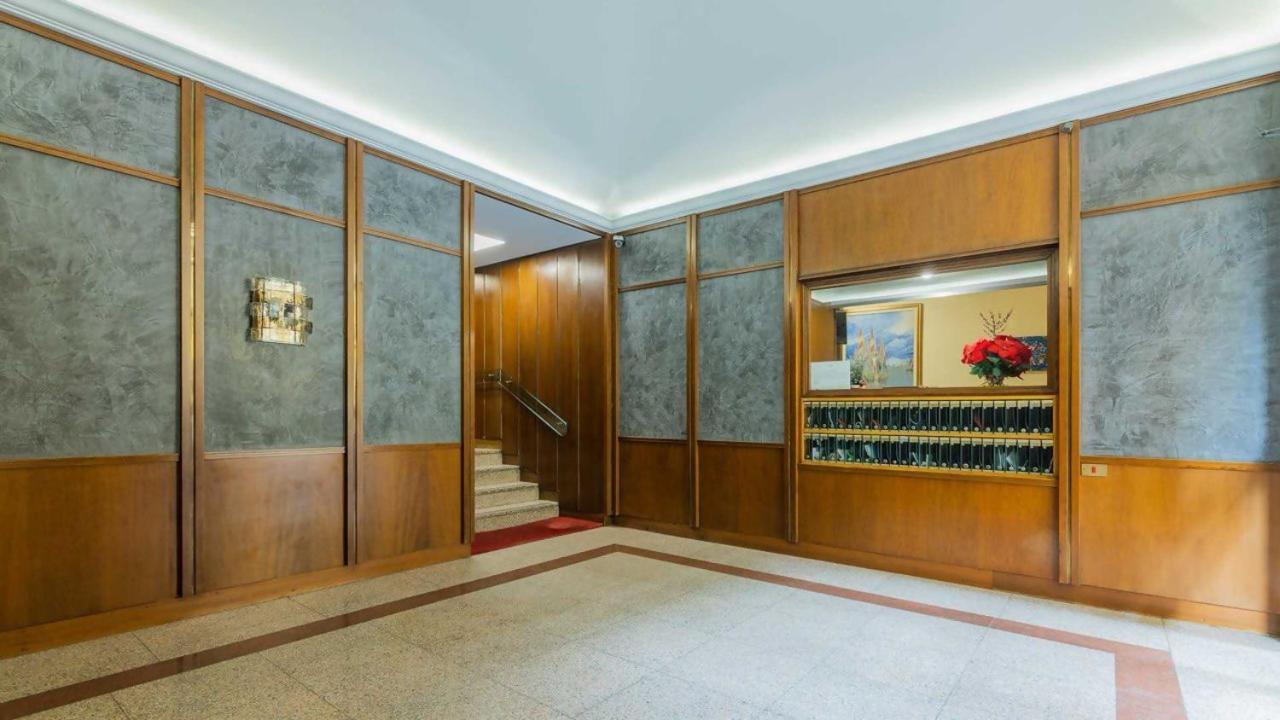 Porta Nuova Centro Elegante Suite Con Wifi تورينو المظهر الخارجي الصورة